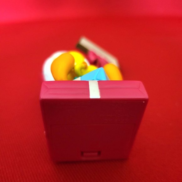 Hallmark Keepsake I've Been Weally, Weally Good This Year Twuthful Tweety Looney - Picture 9 of 12